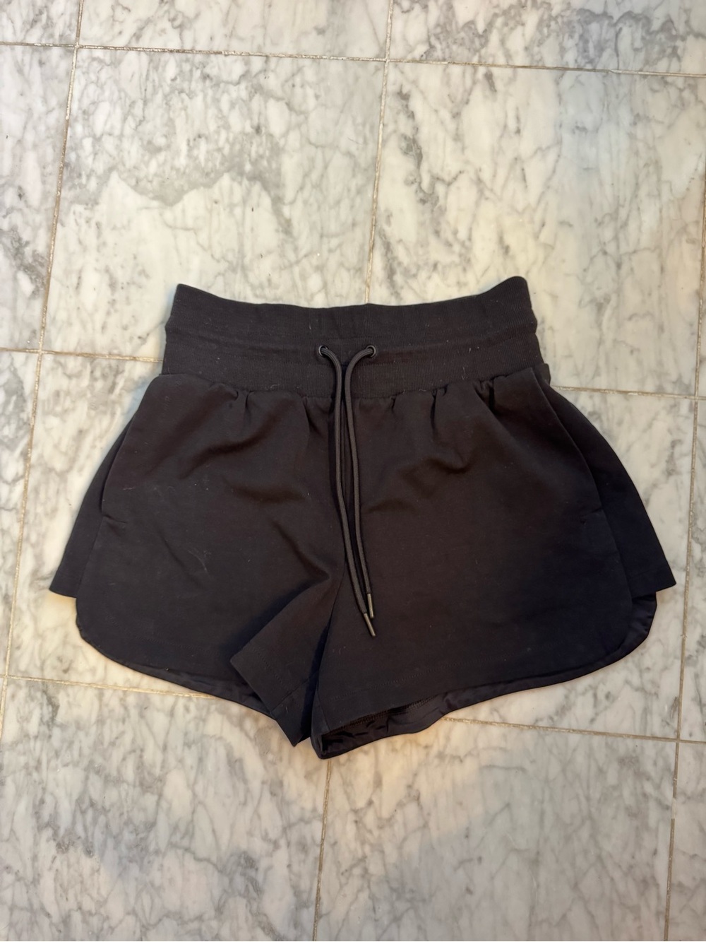 Old Navy Active Extra High Rise Dynamic Fleece Drawstring Shorts